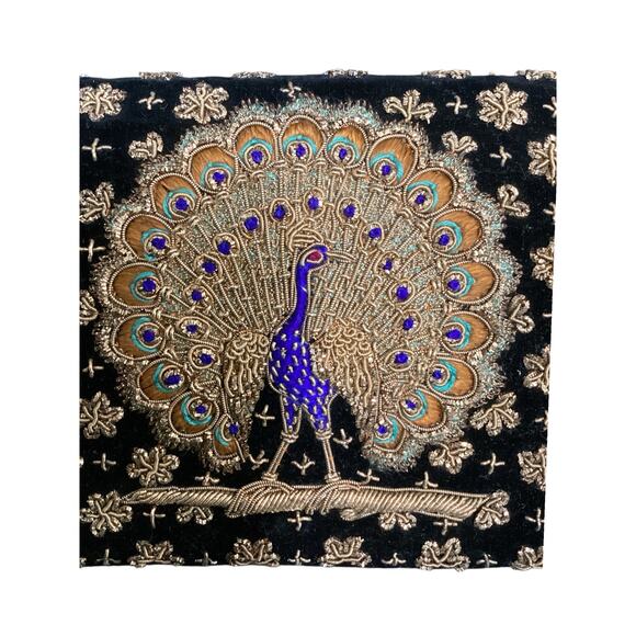 VTG Clutch Women’s 1Size Velvet With Gold Color Embroidery Peacock Motif Black - Picture 2 of 10